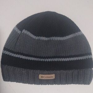 Columbia Two-Tone Knit Beanie - Black and Gray